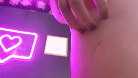 Snapshot of emmalee_a chatting on 01.14.25 Emma online show from 01.14.25
