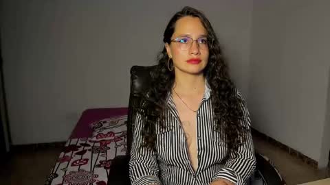 Snapshot of emmatorres9 chatting on 03.01.25 Emma Torres online show from 03.01.25