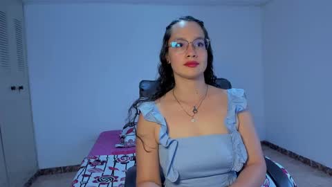 Snapshot of emmatorres9 chatting on 03.02.25 Emma Torres online show from 03.02.25
