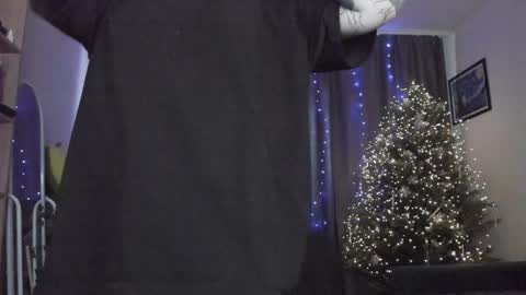 Snapshot of emmy_m00n chatting on 12.21.24 Emily Johny online show from 12.21.24