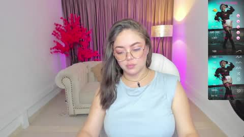 Snapshot of emmy_walker1 chatting on 02.03.25 Emmy Walker online show from 02.03.25