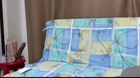 Snapshot of enjoythetrip chatting on 01.09.25 Luke online show from 01.09.25