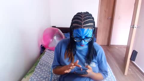 Snapshot of eren_mikasa chatting on 03.04.25 sofia online show from 03.04.25