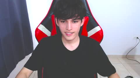 Snapshot of eren_tatakae chatting on 12.02.24 eren_tatakae online show from 12.02.24