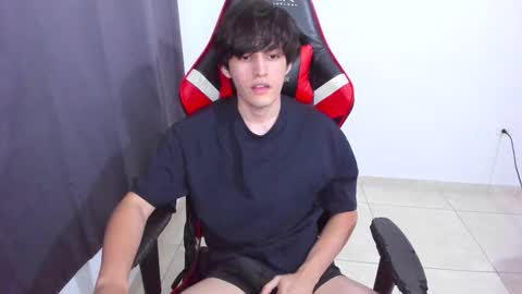 Snapshot of eren_tatakae chatting on 11.05.25 eren_tatakae online show from 11.05.25