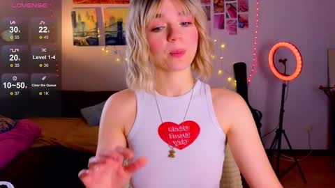 Snapshot of erica_winterr chatting on 02.02.25 Erica Winterr online show from 02.02.25