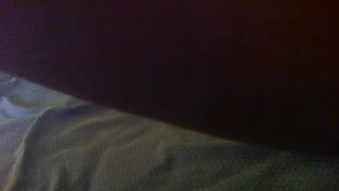 Snapshot of erick080808 chatting on 01.11.25 Erick online show from 01.11.25