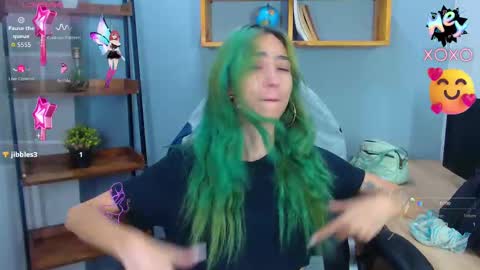 Snapshot of erika_stevens chatting on 10.08.25 E R I K A - SAGITARIO..... online show from 10.08.25