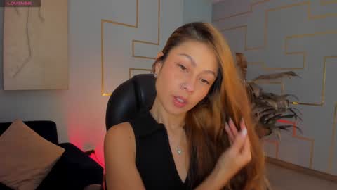 Snapshot of erikabenz chatting on 02.01.25 Erika Benz online show from 02.01.25
