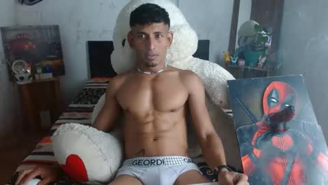 Snapshot of erotic_city_boyz69 chatting on 01.28.25 WILL online show from 01.28.25