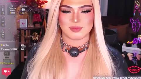 Snapshot of eroticfowler69 chatting on 01.19.25 Anastasia online show from 01.19.25