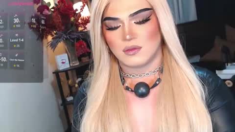 Snapshot of eroticfowler69 chatting on 02.21.25 Anastasia online show from 02.21.25