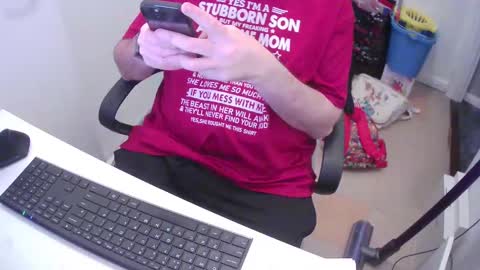 Snapshot of essex_wild chatting on 01.26.25 Morph online show from 01.26.25