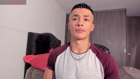 Esteban Stud online show from 10.19.25