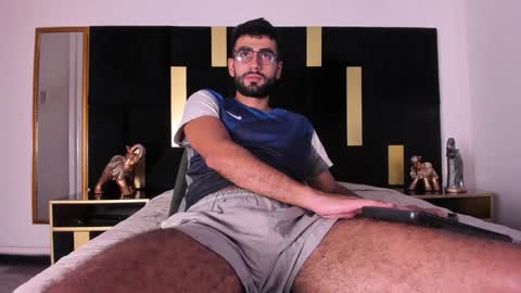 Snapshot of ethan__walker chatting on 01.17.25 Ethan online show from 01.17.25