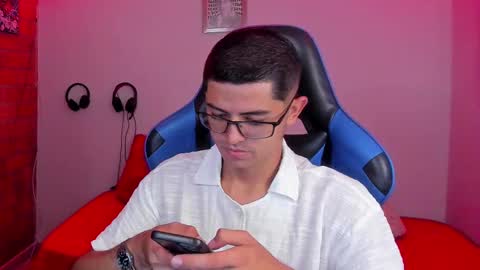 Snapshot of ethan_sai01 chatting on 10.15.25 ETHAN SAI online show from 10.15.25