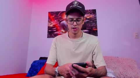 Snapshot of ethan_sai01 chatting on 10.18.25 ETHAN SAI online show from 10.18.25