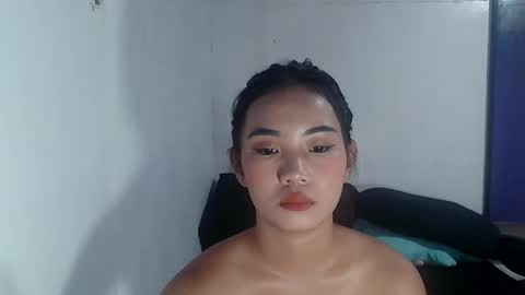 Snapshot of eva_pinay19 chatting on 10.22.25 eva_pinay19 online show from 10.22.25