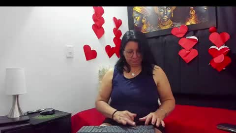 Snapshot of evaaross chatting on 02.17.25 Eva online show from 02.17.25