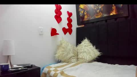 Snapshot of evaaross chatting on 02.27.25 Eva online show from 02.27.25