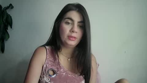 Snapshot of evacollins12 chatting on 02.13.25 evacollins12 online show from 02.13.25