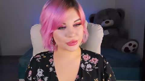 Snapshot of evaharve chatting on 12.11.24 Eva online show from 12.11.24