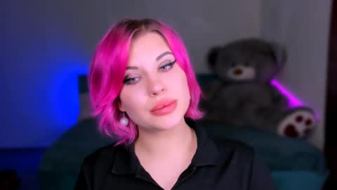 Snapshot of evaharve chatting on 12.27.24 Eva online show from 12.27.24