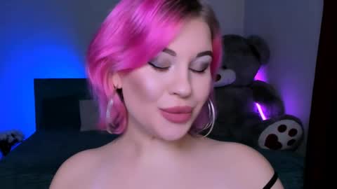 Snapshot of evaharve chatting on 01.03.25 Eva online show from 01.03.25