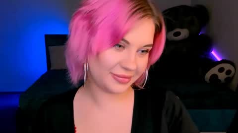 Snapshot of evaharve chatting on 01.09.25 Eva online show from 01.09.25