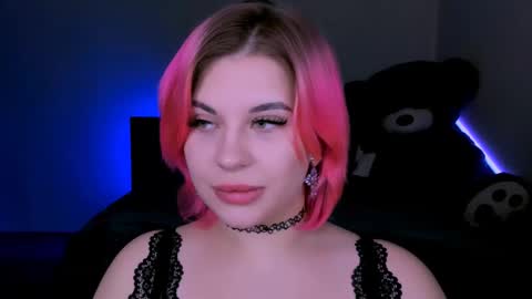 Snapshot of evaharve chatting on 03.06.25 Eva online show from 03.06.25