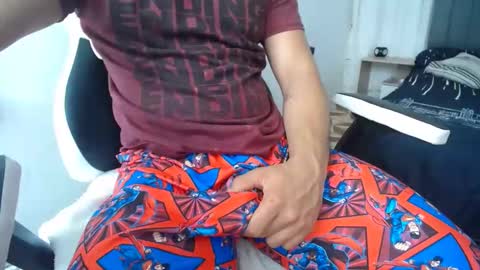 Snapshot of evans_king chatting on 02.08.25 Evan online show from 02.08.25