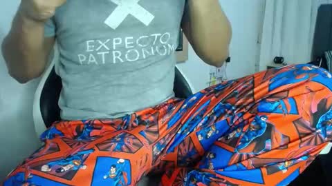 Snapshot of evans_king chatting on 02.18.25 Evan online show from 02.18.25