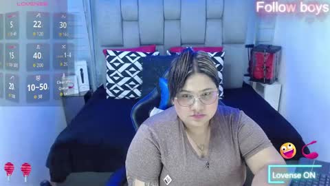 evelin zaens online show from 10.14.25