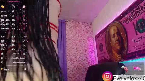 evelyn Foxx new account online show from 03.10.25