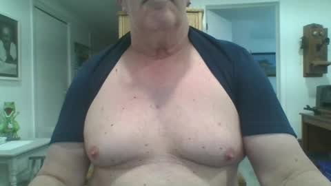 Snapshot of excitacbleguy9 chatting on 02.14.25 was excitablyguy hacked online show from 02.14.25