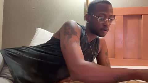 Snapshot of exhibitionvoyeurlive chatting on 11.09.25 exhibitionvoyeurlive online show from 11.09.25