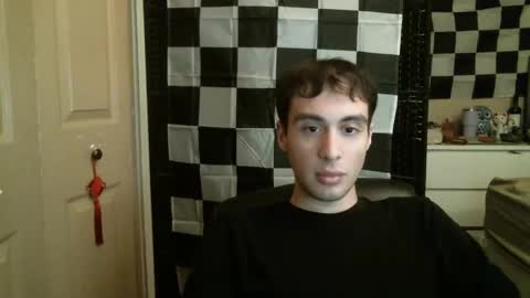 Snapshot of ezra_naamah chatting on 01.08.25 Ezra Naamah online show from 01.08.25