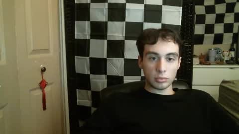 Snapshot of ezra_naamah chatting on 01.08.25 Ezra Naamah online show from 01.08.25