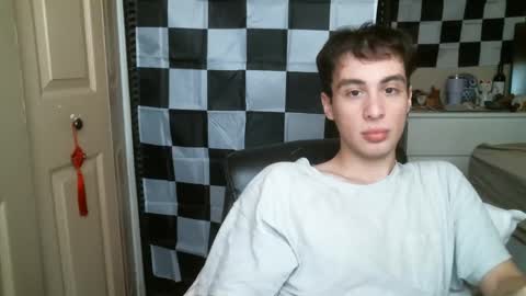Snapshot of ezra_naamah chatting on 01.11.25 Ezra Naamah online show from 01.11.25