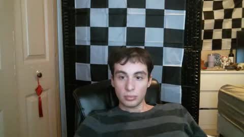 Snapshot of ezra_naamah chatting on 01.21.25 Ezra Naamah online show from 01.21.25