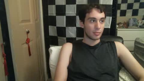 Snapshot of ezra_naamah chatting on 02.02.25 Ezra Naamah online show from 02.02.25