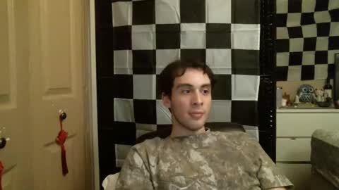 Snapshot of ezra_naamah chatting on 02.13.25 Ezra Naamah online show from 02.13.25