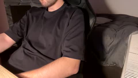 Snapshot of fabian_196 chatting on 12.14.24 Call me bitch online show from 12.14.24