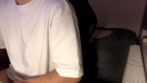 Snapshot of fabian_196 chatting on 12.24.24 Call me bitch online show from 12.24.24