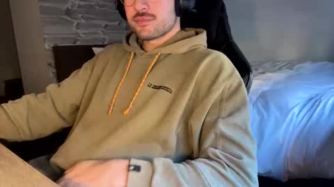 Snapshot of fabian_196 chatting on 12.27.24 Call me bitch online show from 12.27.24