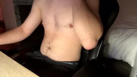 Snapshot of fabian_196 chatting on 01.08.25 Call me bitch online show from 01.08.25