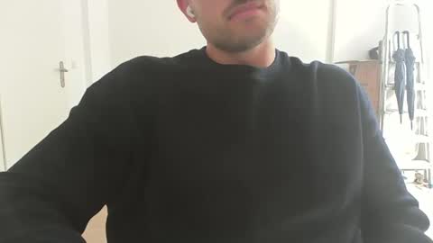 Snapshot of fabian_196 chatting on 09.10.25 Call me bitch online show from 09.10.25