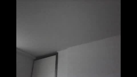 Snapshot of fabiar11 chatting on 09.21.25 R online show from 09.21.25