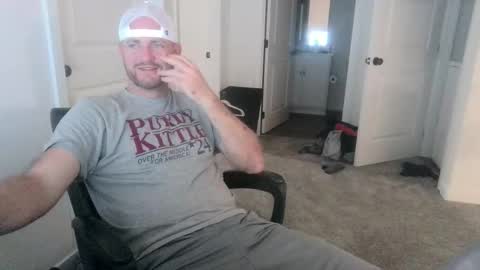 Snapshot of fallout7657 chatting on 11.02.25 Daddy online show from 11.02.25