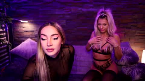 Snapshot of fantasystudiox chatting on 10.25.25 Carmina online show from 10.25.25